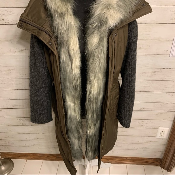Vera Wang Green Khaki Faux Fur Trim Mixed Media Parka - Picture 16 of 17